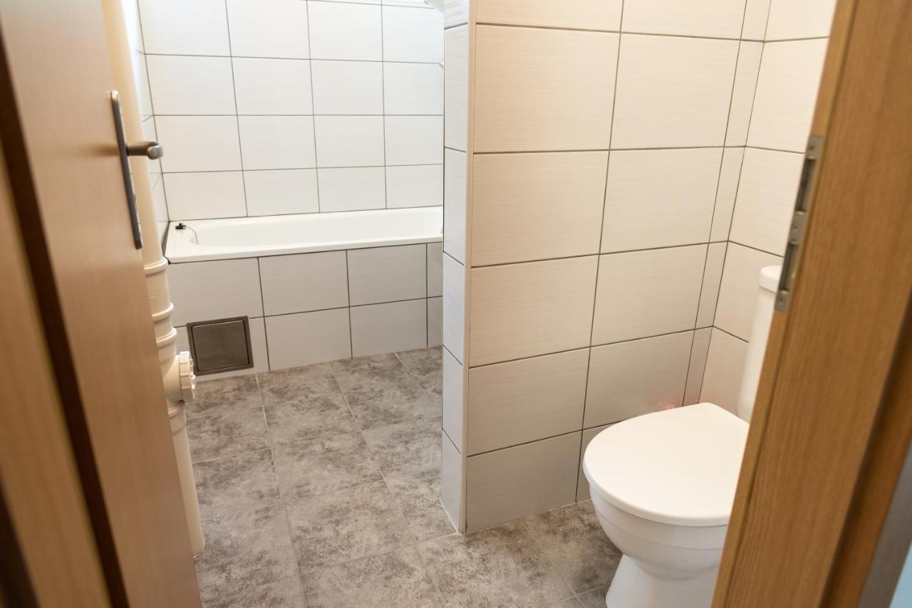 Ferienwohnung Apartman Fraise Decin Exterior foto